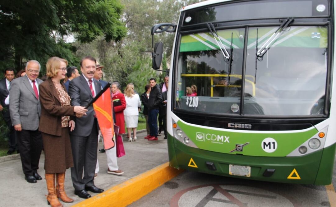 Rodríguez Casas anunció que el 17 de septiembre dará inicio un plan piloto de viaje exprés de la estación del Metro “La Raza” hacia el Casco de Santo Tomás, mediante el Sistema M1. Foto: @IPN_MX