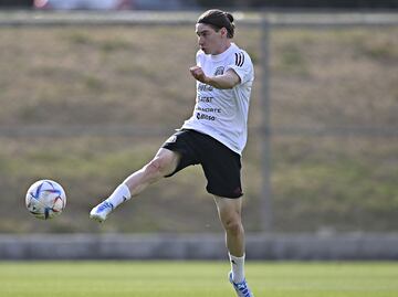 Marcelo Flores se va al Real Oviedo, porque quiere jugar el Mundial de Qatar