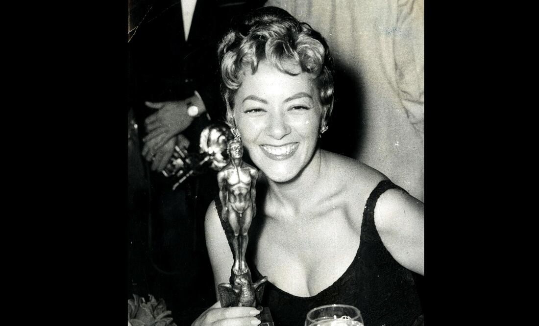 Uno de los hitos en la carrera actoral de Silvia Pinal fue coronarse ganadora de los Premios Ariel tres veces en la década de los 50, en plena época del Cine de Oro. Foto: ESPECIAL/Cortesía