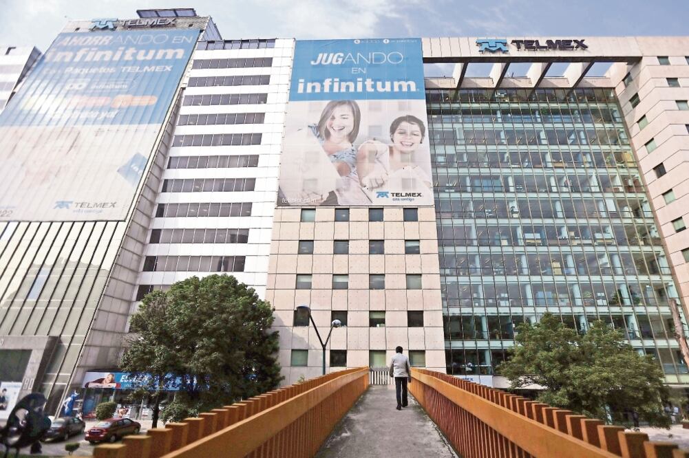Telmex está impedida a ofrecer el servicio de televisión de paga (ARCHIVO EL UNIVERSAL)