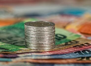 Deuda global supera los 324 billones en primer trimestre; alcanza un nuevo récord