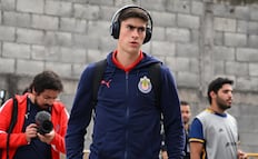 Hijo de Gignac le pide una foto a la Hormiga González