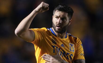 Gignac y su amor por Tigres lo lleva a cantar el himno del equipo