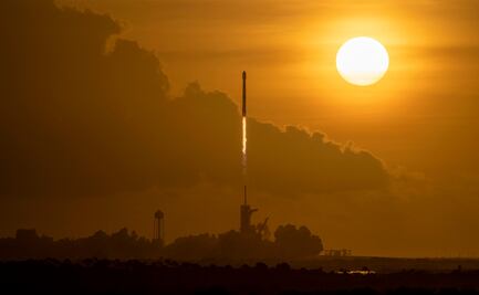 SpaceX pone en órbita más de 700 satélites por internet de alta velocidad