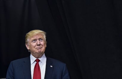 Tormenta en EU: votan por acusar a Trump; denuncia ataque al país