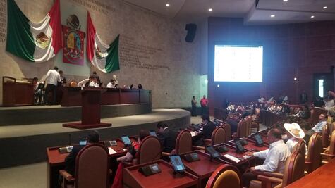 Congreso de Oaxaca rechaza cuenta pública del gobierno de Gabino Cué
