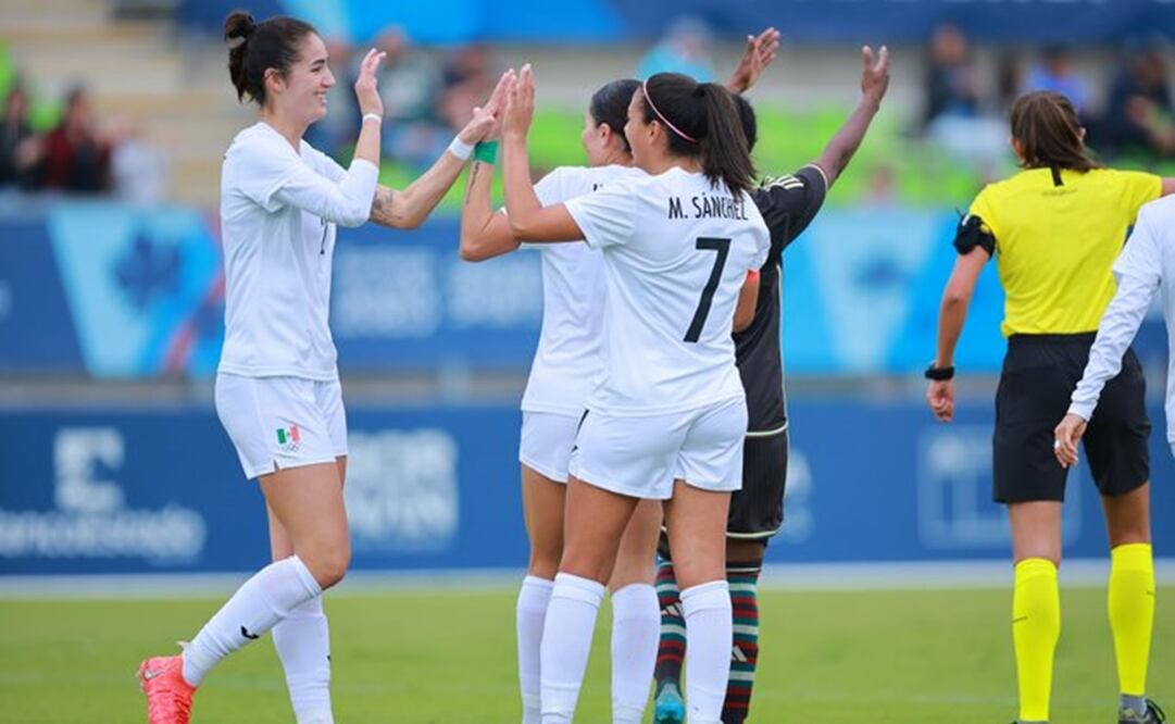 Selección Mexicana Femenil durante el partido contra Jamaica en los Juegos Panamericanos - Foto: @Miseleccionfem en X