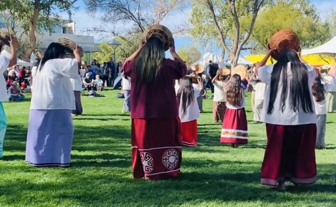 Integrantes de la etnia binacional Tohono O'dham de Sonora pagarán mil dólares por cruzar a Estados Unidos (30/10/2025). Foto: Especial