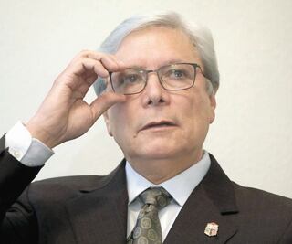 Otro bonillazo, ahora el góber amenaza a alcaldesa