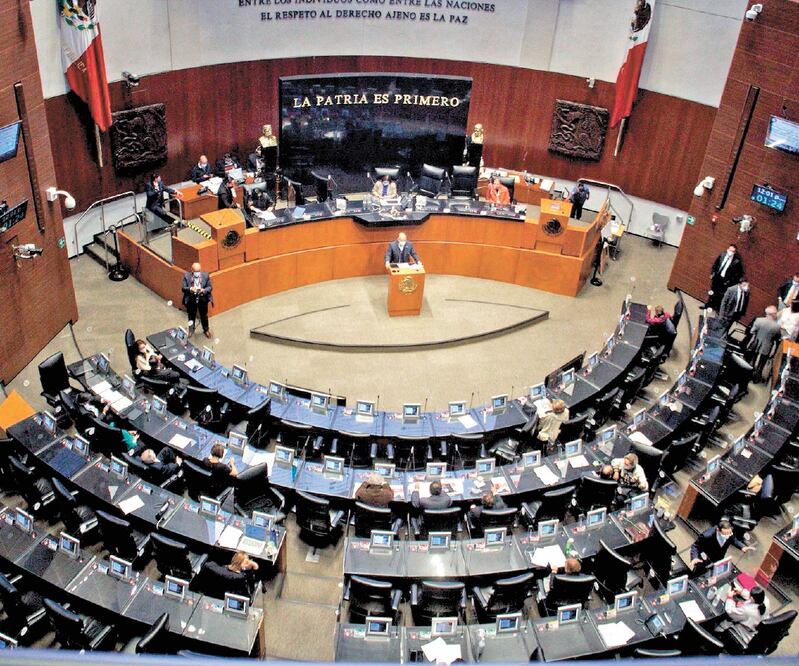 La Mesa Directiva del Senado, al igual que las comisiones, podrán recurrir a sesiones a distancia mientras dure la emergencia sanitaria. Foto: ARCHIVO EL UNIVERSAL