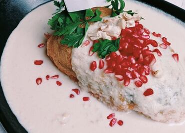 Chiles en nogada: el tesoro de Puebla y otras joyas culinarias