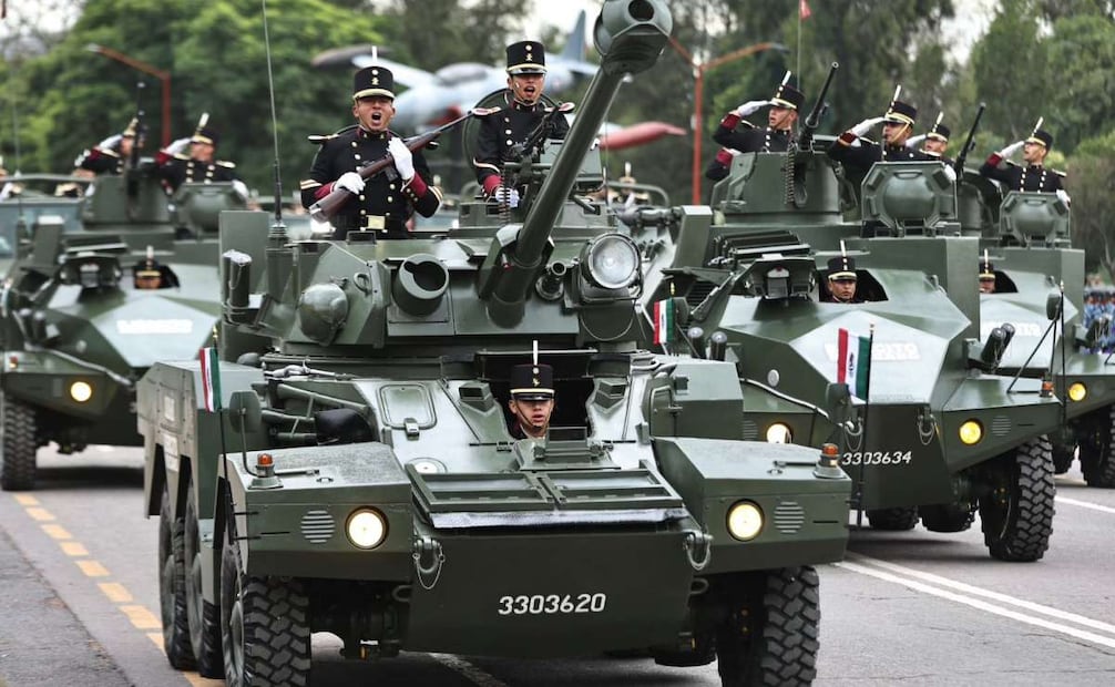 Revista general a la Columna previa al Desfile Cívico-Militar de la Defensa del 16 de septiembre de 2025. Foto: Berenice Fregoso/ EL UNIVERSAL
