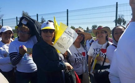 Convoy papal se dirige al Seminario Conciliar de Juárez