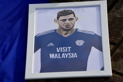 ¿Quién pilotaba el avión de Emiliano Sala?