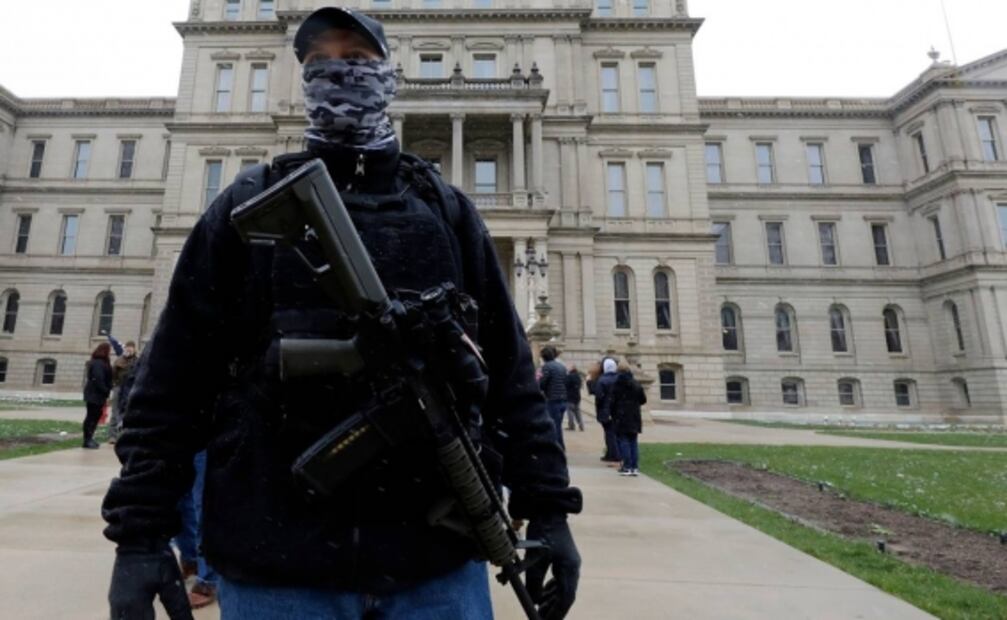 Al menos 13 detenidos por conspirar para secuestrar a gobernadora de Michigan