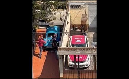 VIDEO: Así fue la riña que generó balacera y movilización policíaca en Iztapalapa