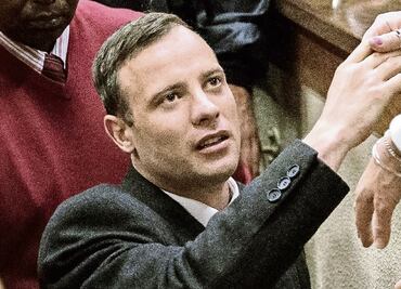Pistorius, seis años de cárcel por matar a su novia