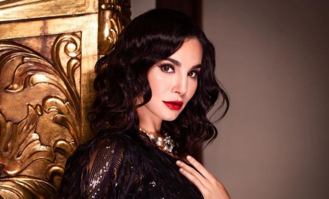 Martha Higareda realiza su rutina de ejercicios con diferentes aparatos del gym. Foto: Instagram @marthahigaredaoficial