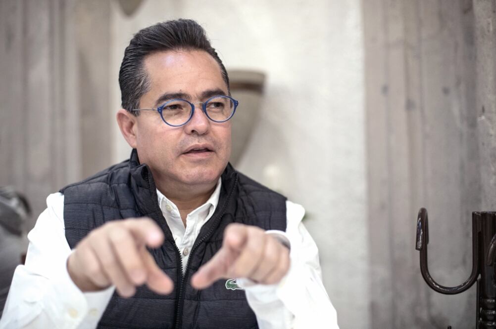 El legislador argumentó que toda persona que tenga un proyecto de ciudad en beneficio público será bienvenido a la integración del Frente Amplio. (ARCHIVO. EL UNIVERSAL)