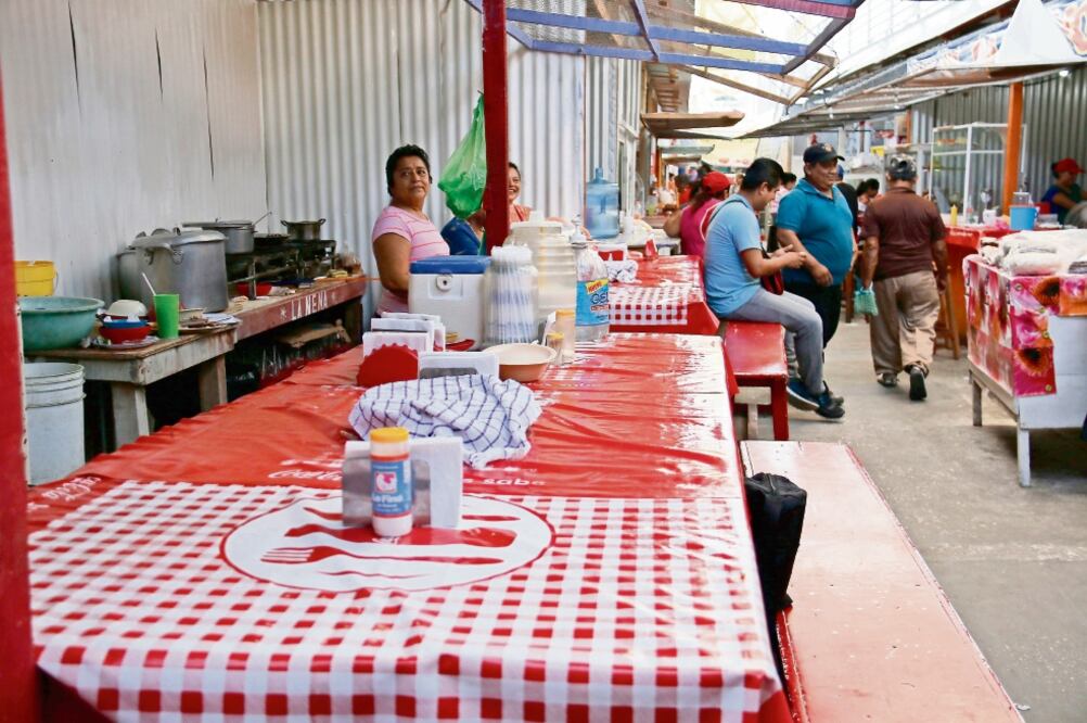 Recursos. Pemex destinó 340 mdp en 2016 a mejoras a infraestructura de escuelas, comedores y espacios públicos en Campeche (ARCHIVO EL UNIVERSAL)