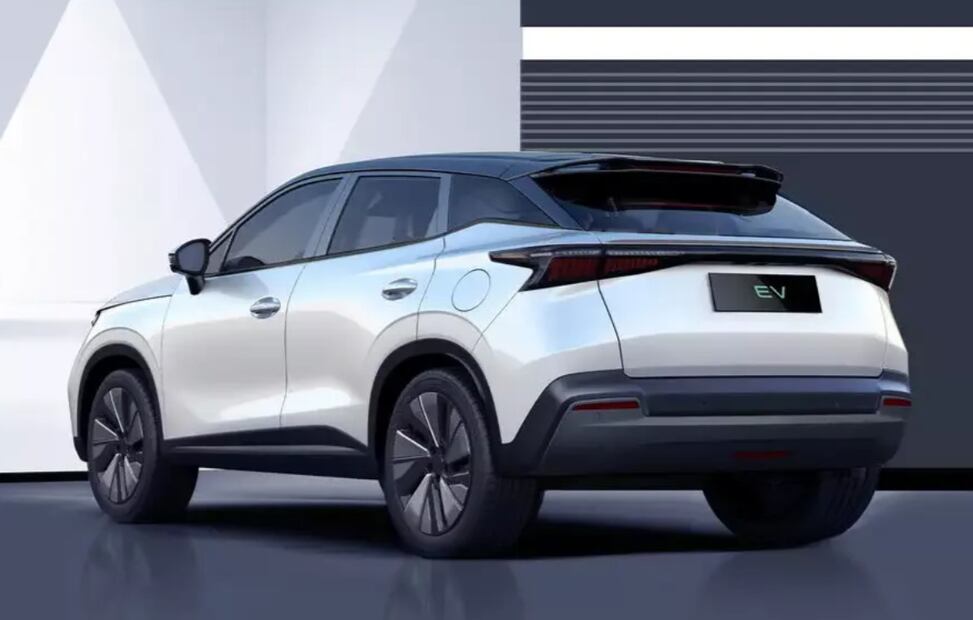 Es el primer auto eléctrico de Omoda.