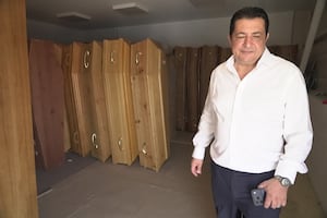 Ola de calor ocasiona morgues desbordadas en París; "las familias están sufriendo"