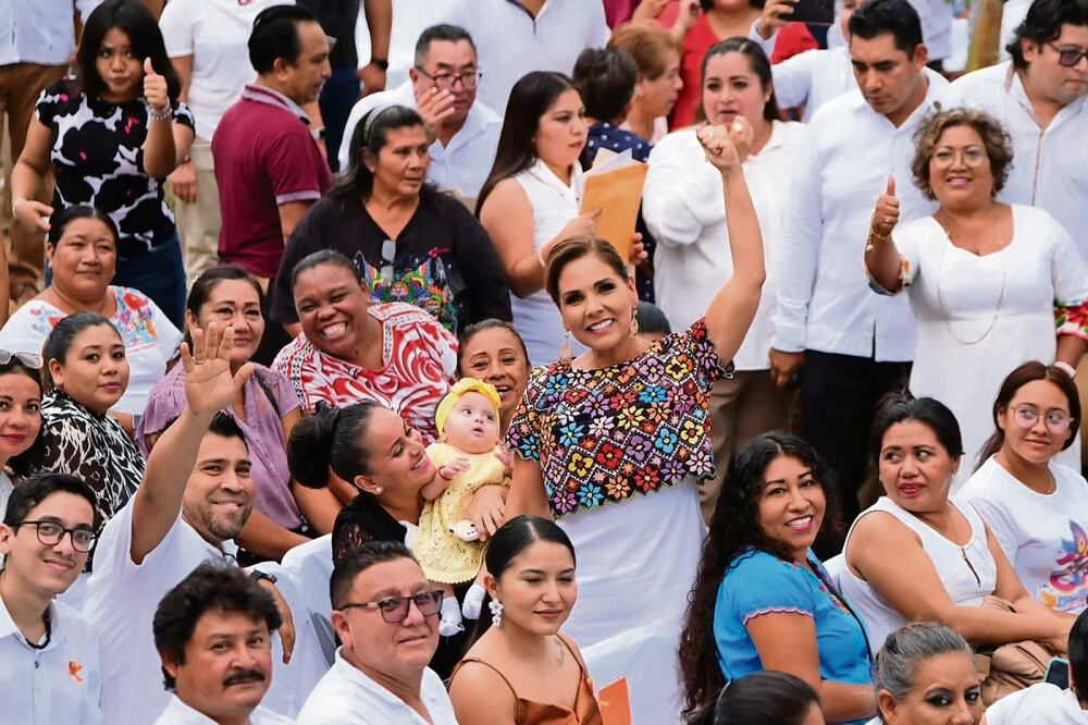 La gobernadora Mara Lezama rindió su Primer Informe de Gobierno en la ciudad de Chetumal. Foto: Especial