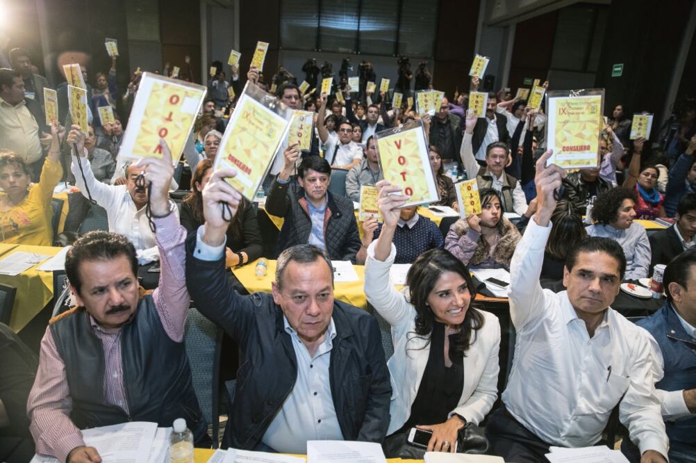 A pesar de algunas voces al interior del PRD que no están de acuerdo en la coalición con el PAN, Barrales fue elegida para llevar a cabo las negociaciones. (GERMÁN ESPINOSA)