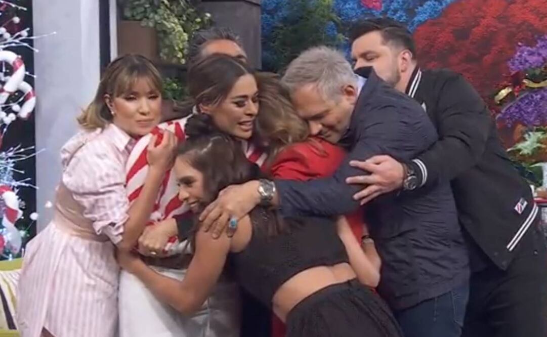 Galilea agradeció el cariño de la gente y de sus compañeros y les expresó su amor. Foto: especial