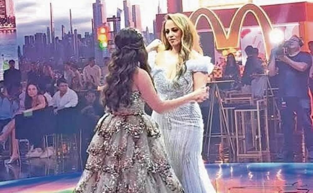 María Fernanda tuvo una lujosa celebración de XV años en marzo pasado
en Tabasco, con la participación de artistas como Belinda y J Balvin. Foto: Especial