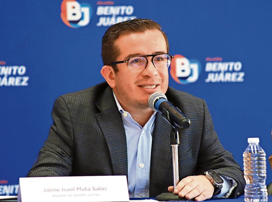 El alcalde Jaime Mata cuestionó las investigaciones del Gobierno capitalino sobre la contaminación del agua. Foto Especial