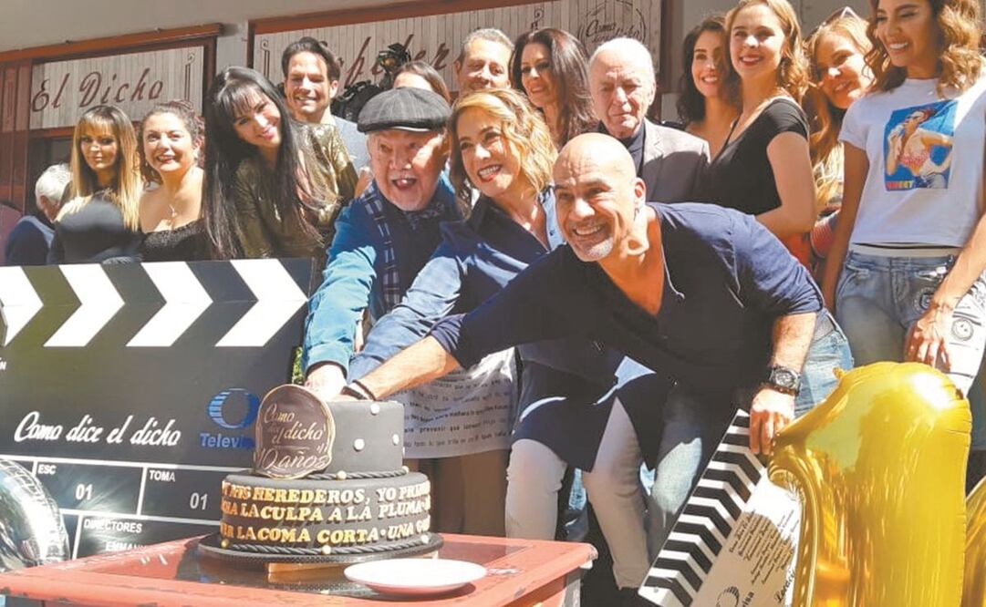 Como dice el dicho celebra una década abordando temas sociales e inclusivos, y entreteniendo. Foto: ELIZABETH ESCOBAR. EL UNIVERSAL