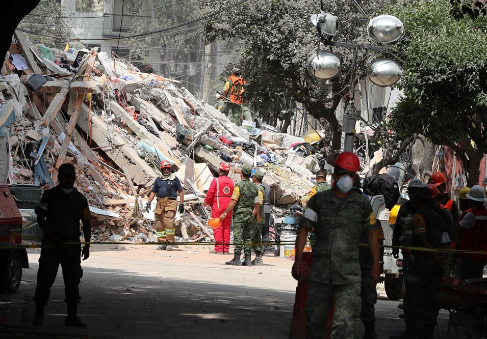 LUCIA GODINEZ / EL UNIVERSAL. IMÁGENES DEL EDIFICIO DE ESCOCIA 26 CASI ESQUINA CON GABRIEL MANCERA
