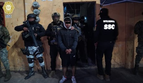 Cateo en Venustiano Carranza deja un detenido y 98 dosis de marihuana aseguradas; investigan robo de autopartes