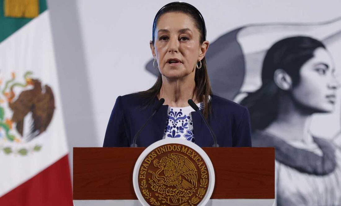 Claudia Sheinbaum, presidenta de México, durante la mañanera del 21 de abril del 2025 en Palacio Nacional. Foto: Diego Simón / EL UNIVERSAL