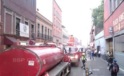 Bomberos controlan incendio en Plaza TechnoPark