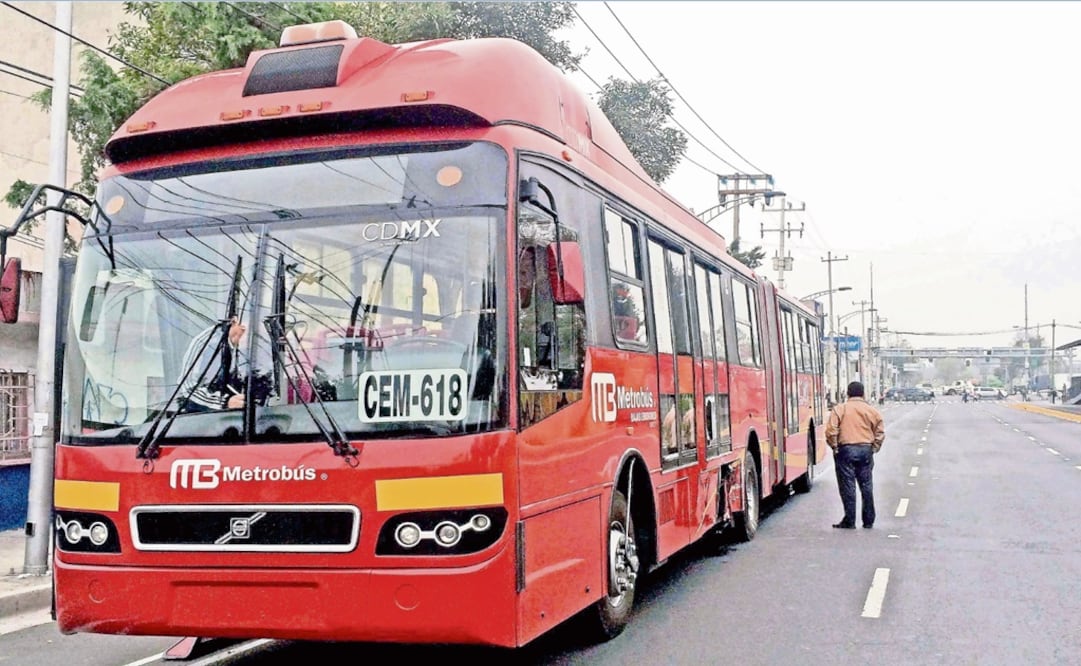 Línea 1 y 3 del Metrobús restablecen circulación 