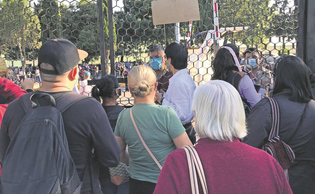 A las 15:30 horas cerraron el parque, pues “no había capacidad humana para dar atención”. Fotos: Rebeca Jiménez/ EL UNIVERSAL.