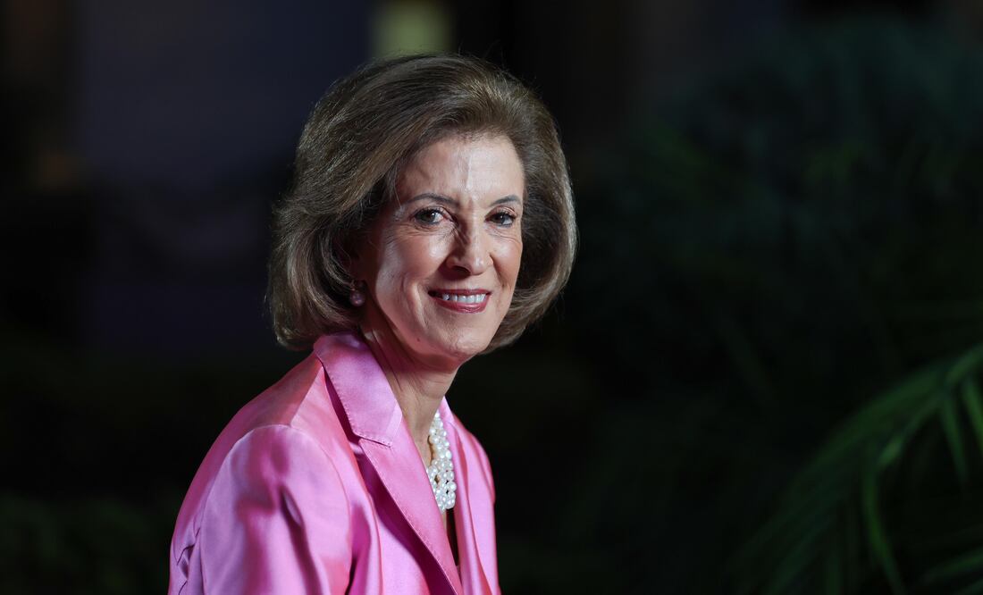 Magdalena Carral Cuevas recibió la presea Luz Lajous por parte del International Women’s Forum México en el claustro de Sor Juana.
FOTO: DIEGO SIMÓN SÁNCHEZ