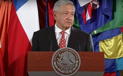 AMLO pide a Congreso de Perú cambiar de actitud y otorgue salida a Pedro Castillo
