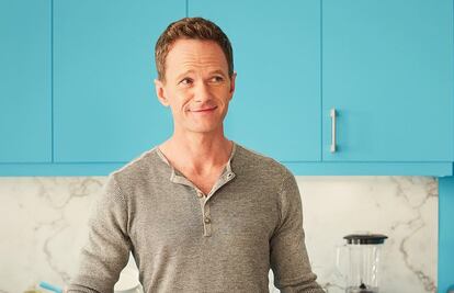 Neil Patrick Harris se disculpa por el pastel del 'cadáver' de Amy Winehouse que hizo hace 10 años