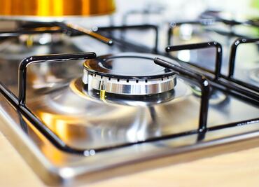 ¿Cuáles son los mejores productos naturales para limpiar una estufa?