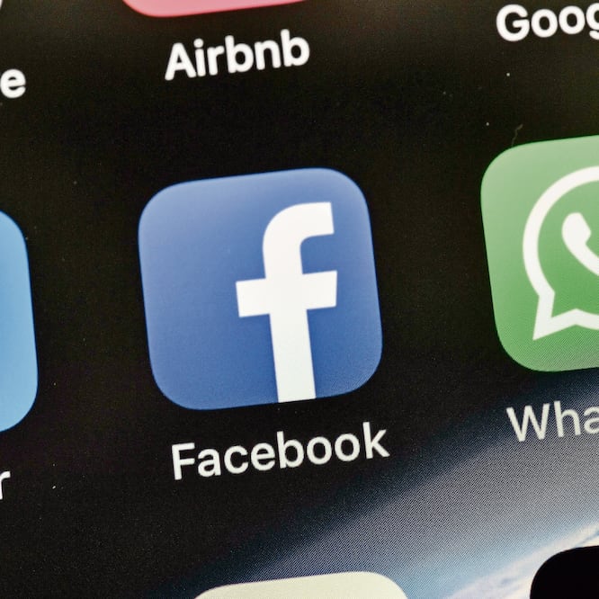 Para enviar dinero no es necesario que el receptor sea cliente Banorte; para cobrar se elige entre un depósito a cuenta o retirar en un cajero del banco. ARCHIVO EL UNIVERSAL