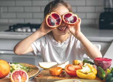 La cáscara de esta tradicional fruta es efectiva para tratar la psoriasis; ayuda a cuidar la salud de la piel