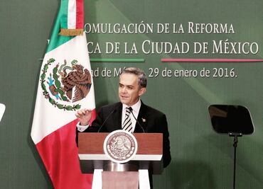 Paulatina, sustitución de la papelería del DF