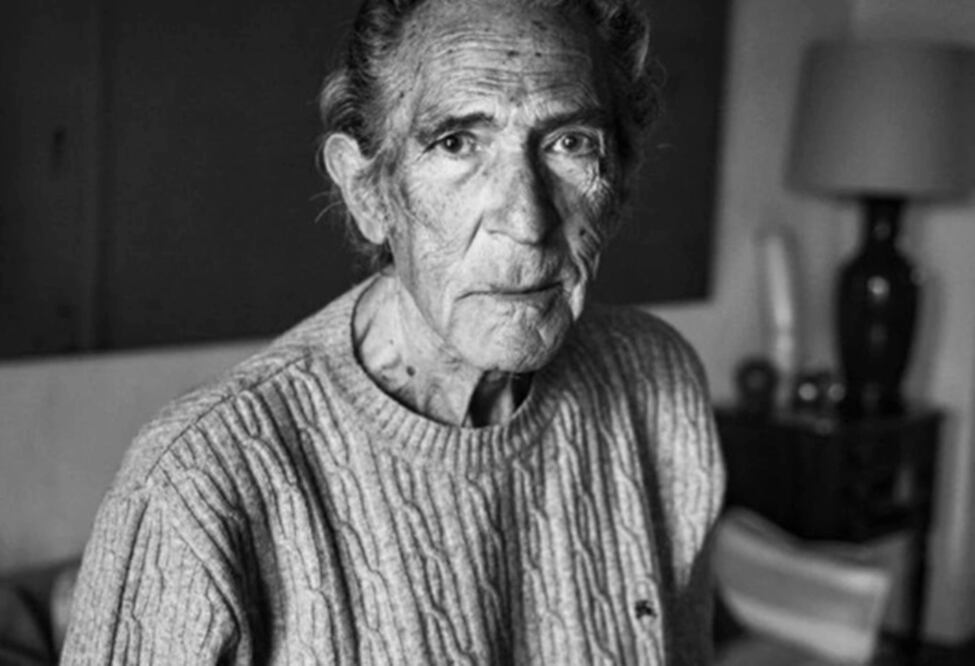 El escritor, novelista y guionista español falleció a los 92 años.
Foto: Especial