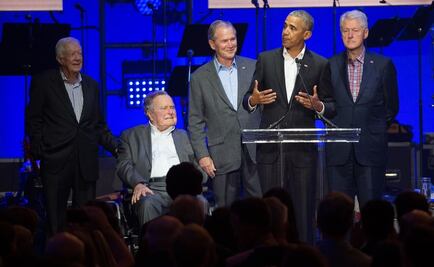 Ex presidentes de EU recaudan fondos para afectados por huracanes