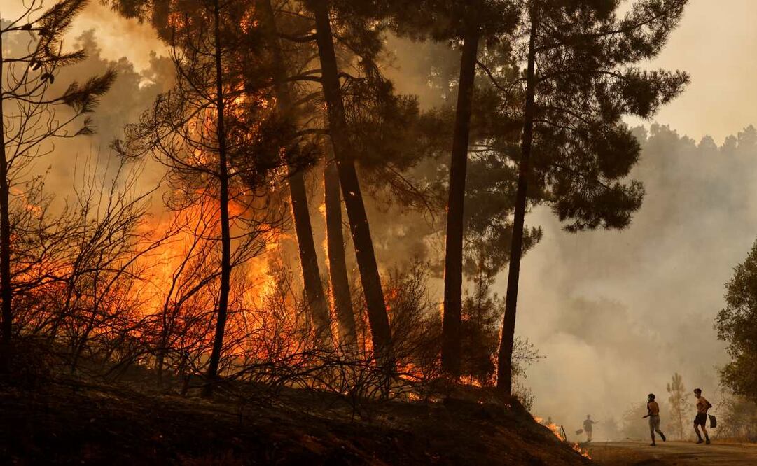 Incendio forestal en Laroco, España, el miércoles 13 de agosto de 2025. Foto: AP/Archivo