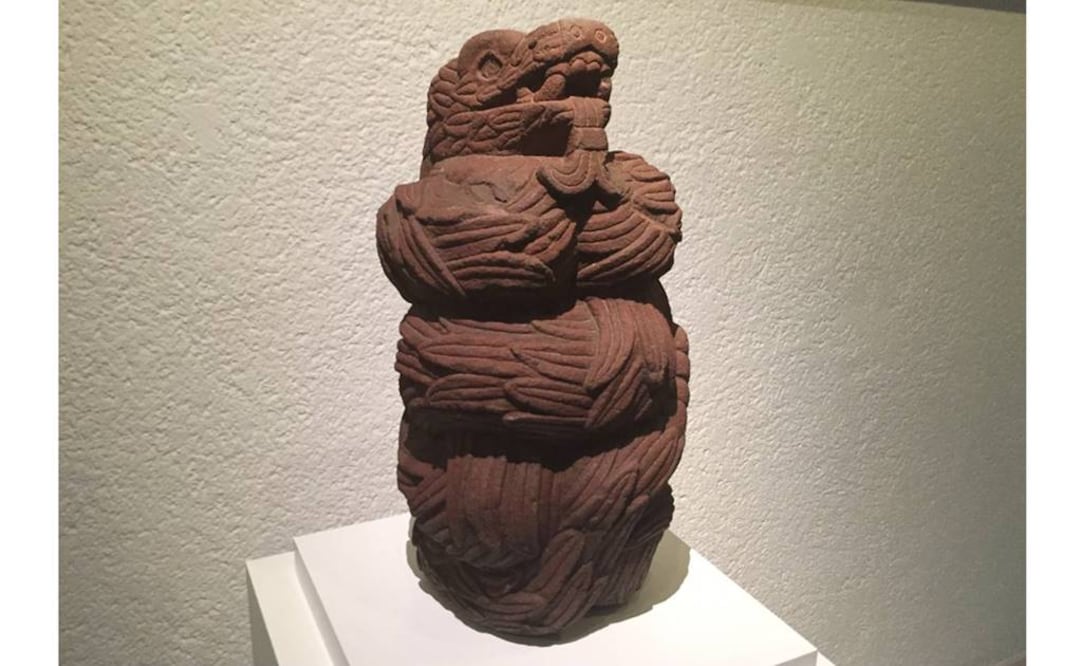 El Quetzalcóatl, tallado finamente en piedra, procede del Museo Borgia y está datado entre 1325 y 1521. (FOTO: Notimex)