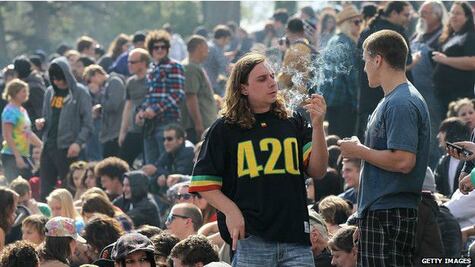 Cómo el 420 se convirtió en un símbolo de la marihuana